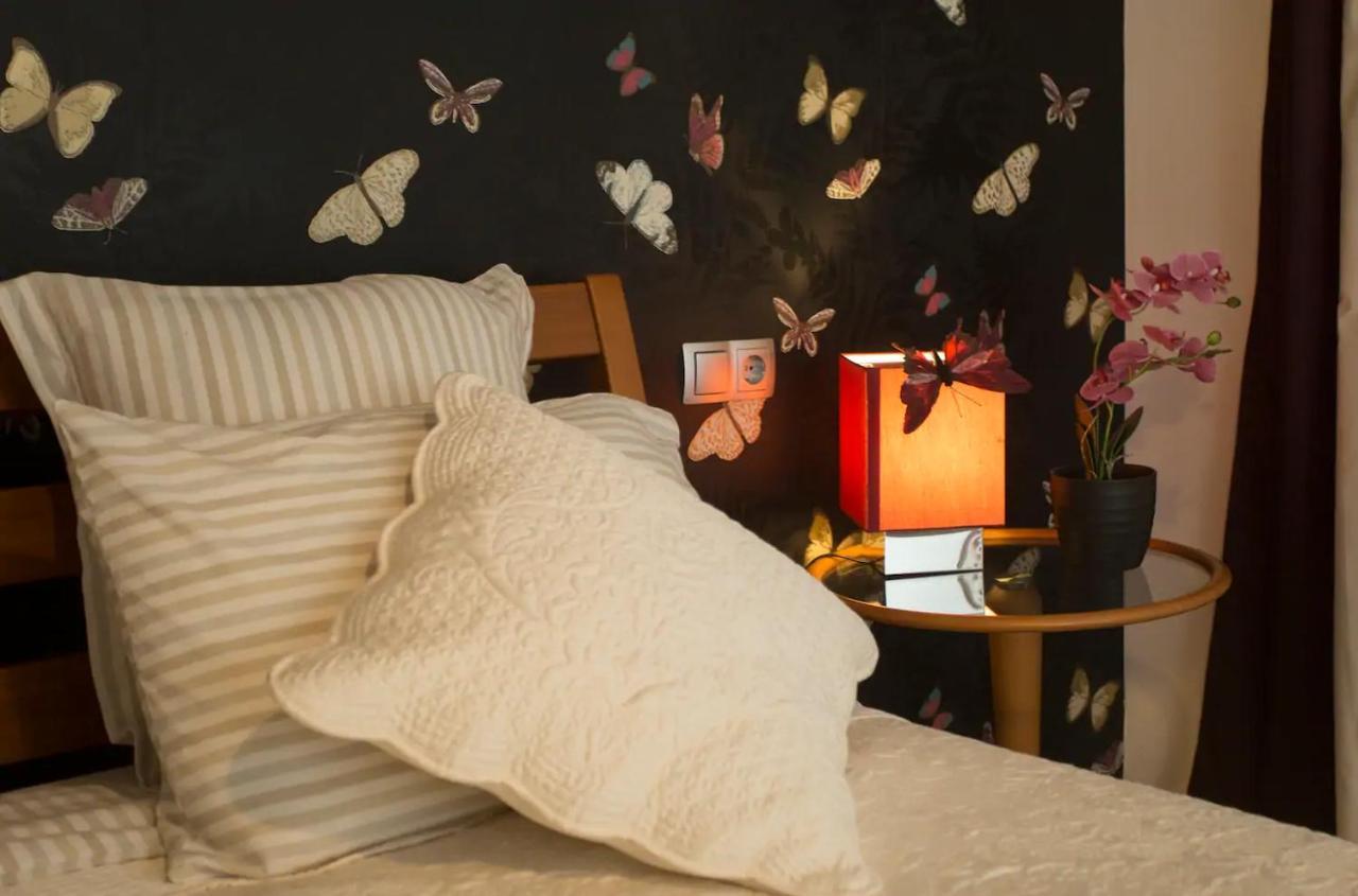 Beach Apartment Butterfly With Sea View Split Exteriér fotografie
